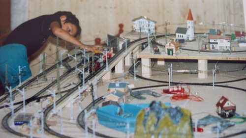 {album de famille} La maquette de train