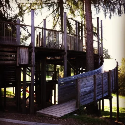 La seule cabane dans les arbres où on peut aller e