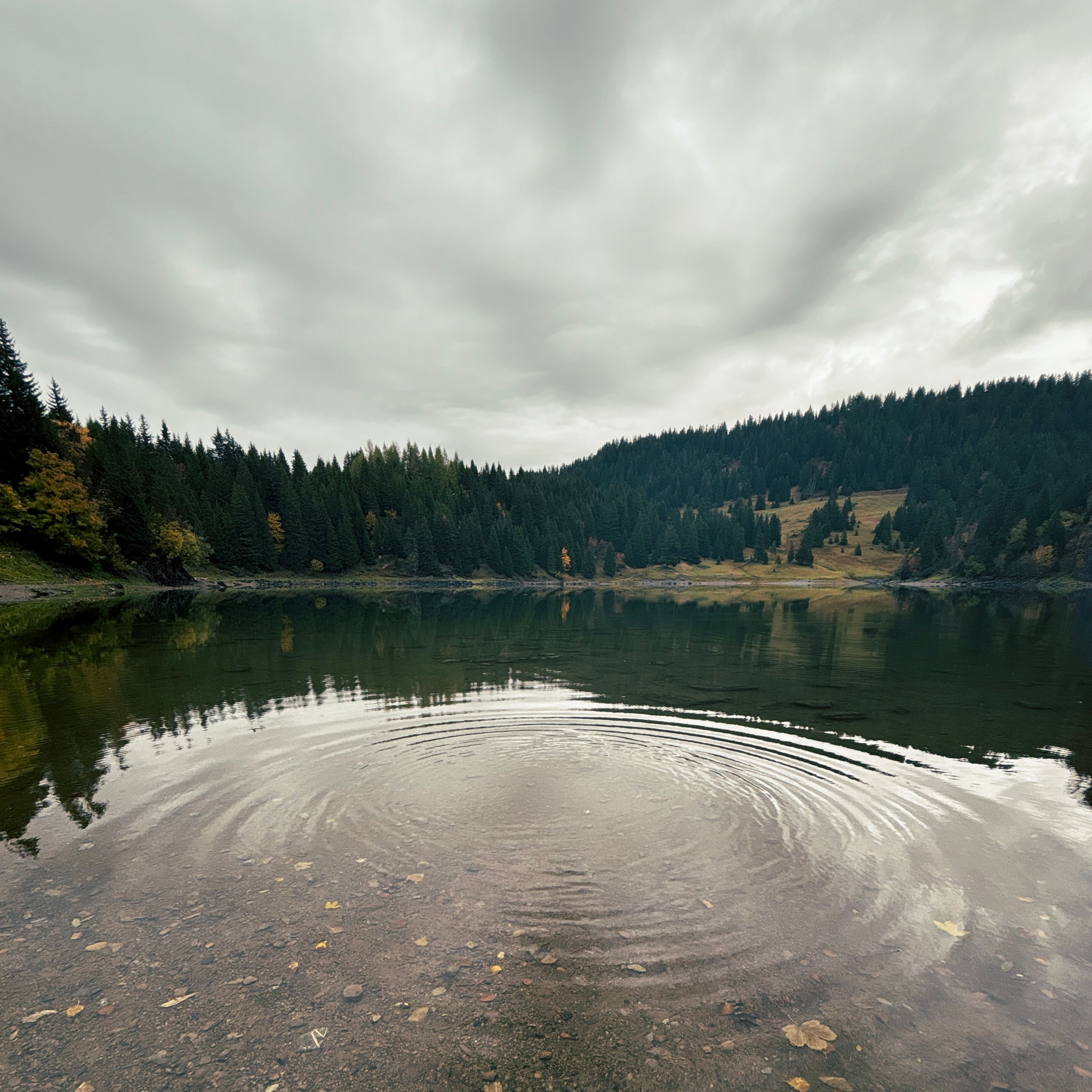 Lake Chavonnes