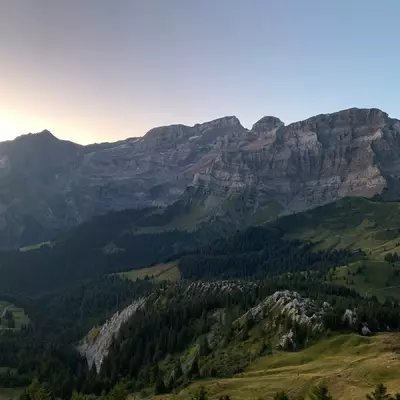 massif des Diablerets au petit matin