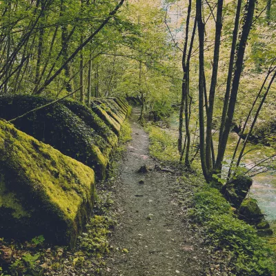 Toblerone path