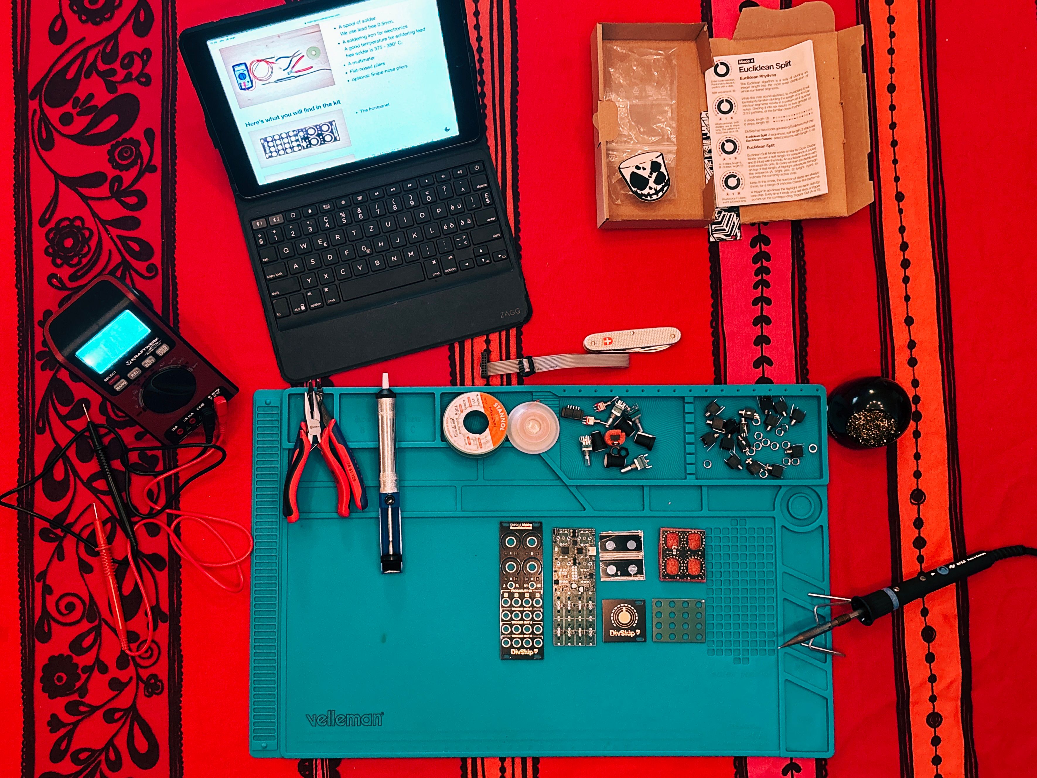 Soldering DivSkip